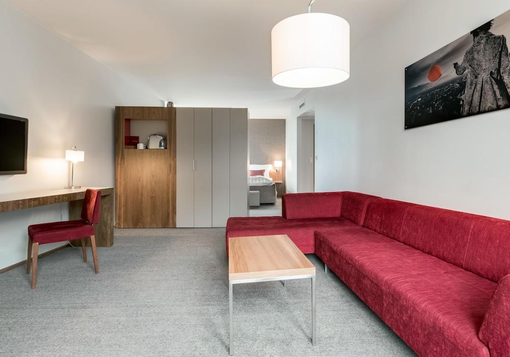 Hotel Quality 4*
